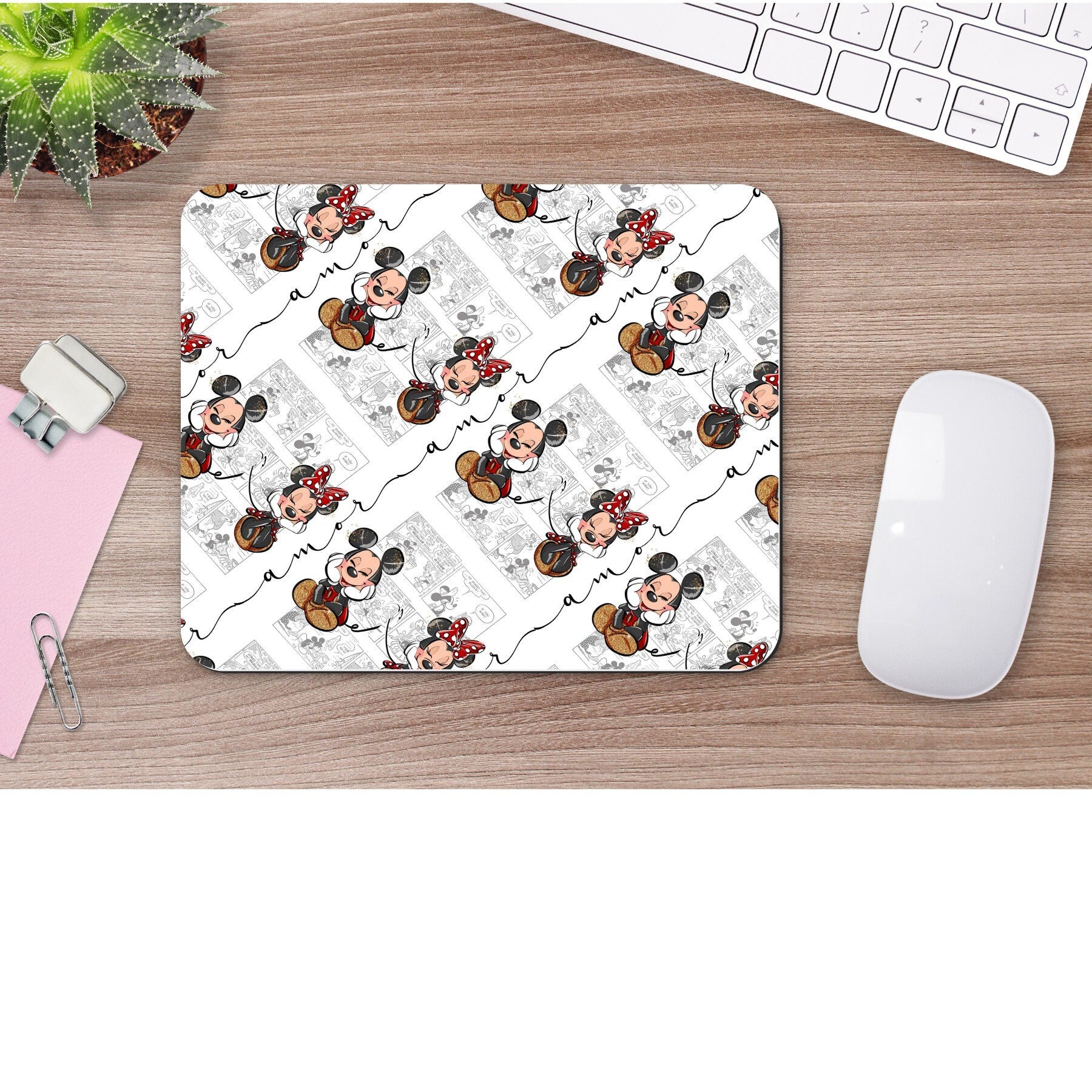 Mickey and Minnie Mouse Pad, Disney Mousepad, Gift for mom, friend, daughter, coworkers, or who is special for you.